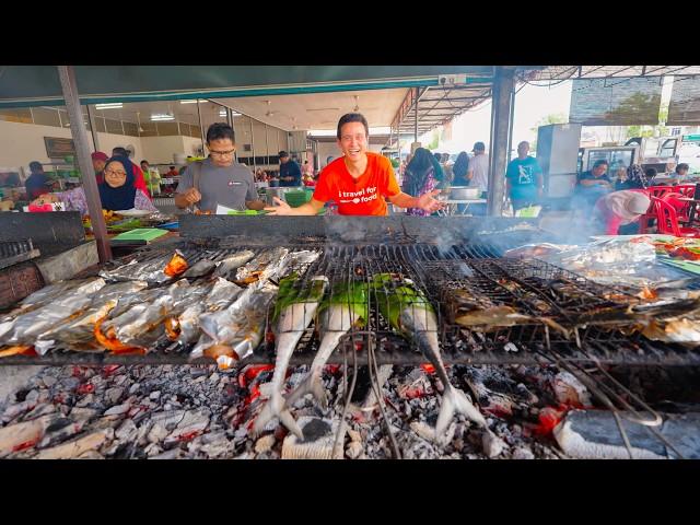 Street Food in Malaysia!!  EXTREME FISH BBQ + Curry Noodles in Penang Mainland!!