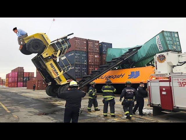 TOP 25 Dangerous Forklift Fails - Heavy Equipment Crashes - Idiots Forklift & Car Driving Win Skills