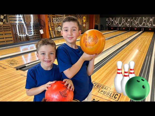 Bowling for Kids | Fun at the Bowling Alley | Ten Pin Bowling for Kids | Indoor Game for Kids