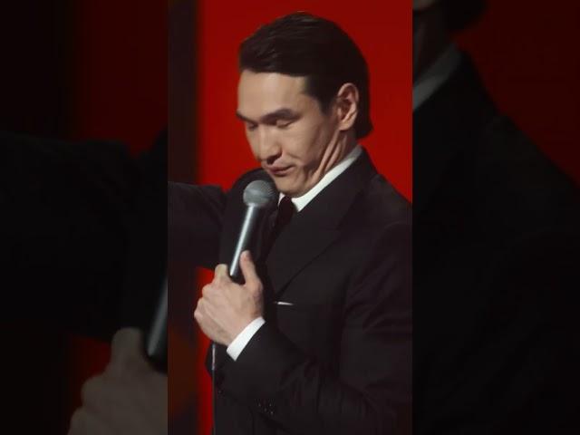 Нурлан Сабуров о подписи #юмор #концерт #стендап #standup #комедия #подпись #абсурд #ирония #сатира