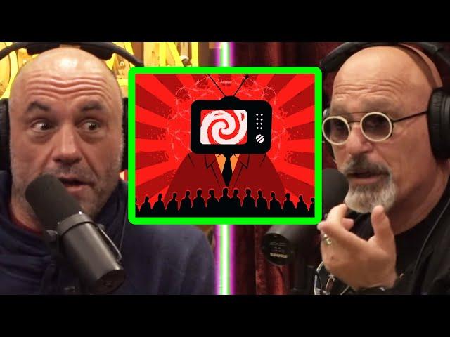 Video PROOF Of Media Propaganda | Joe Rogan & Howie Mandel | JRE 1971