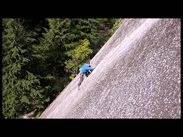 Exasperator Crack 5.10c - Squamish BC, Rock Climbing