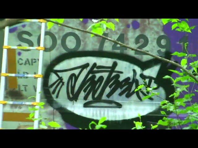 Upside Down Keep6 WholeCar - Stompdown Killaz - Graffiti Videos - SDK