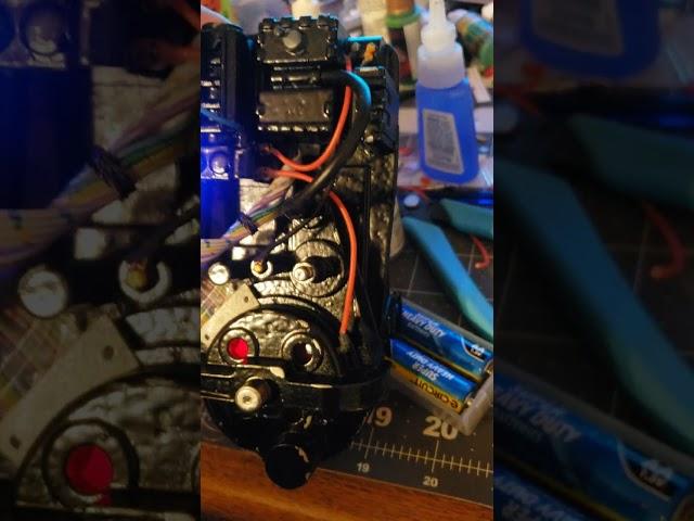 Mini working proton pack