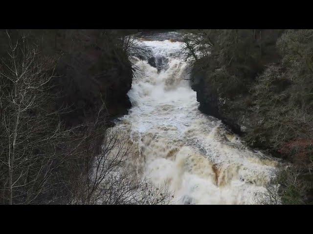 Corra Linn waterfalls - Falls of Clyde