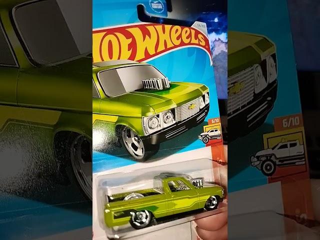 HOT WHEELS CUSTOM 72 CHEVY LUV #SHORTS