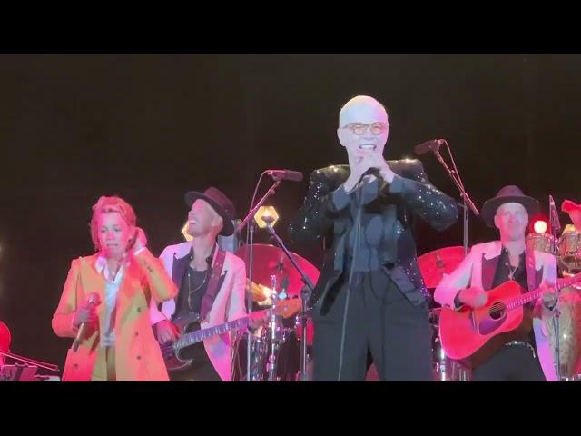 Annie Lennox & Brandi Carlile - “Why”  @ The Gorge Amphitheatre