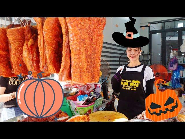 Halloween Ly Ly và Team Heo Quay Kim Mai rộn ràng Chặt heo quay để tối về đi ăn lẩu