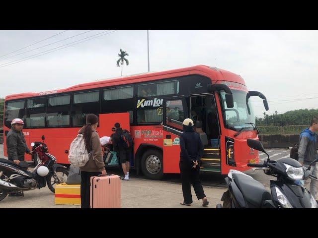 Xe Khách Việt Nam (Ngắm Xe Khách Đón Trả Khách Tại Cây Xăng Đại Thành,Mộ Đức) | Tấn Nguyễn 76