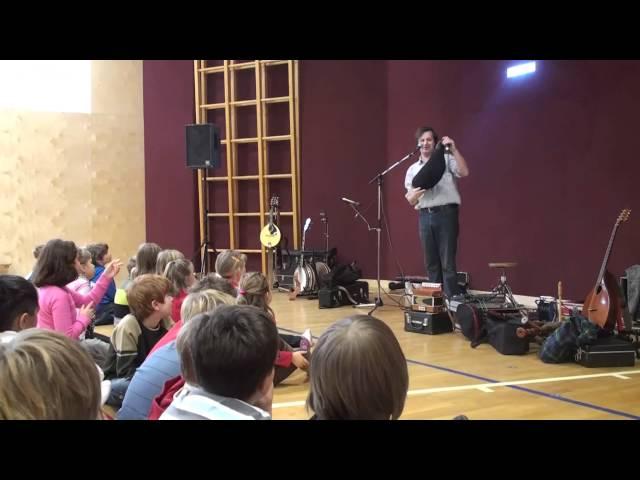 Hubert Dohr "Folkmusik & Instrumentenkunde für Schulen"