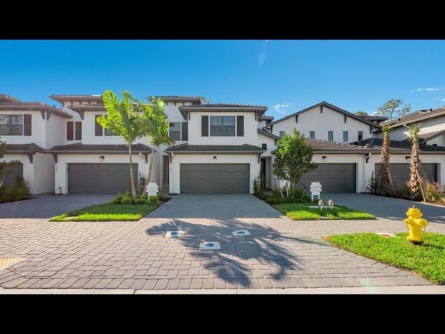 Naples Florida New Townhomes