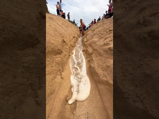 Small trench connects river to ocean!