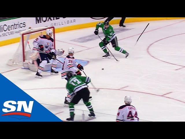 Mattias Janmark’s Stick Explodes While Setting Up Jason Dickinson’s Goal