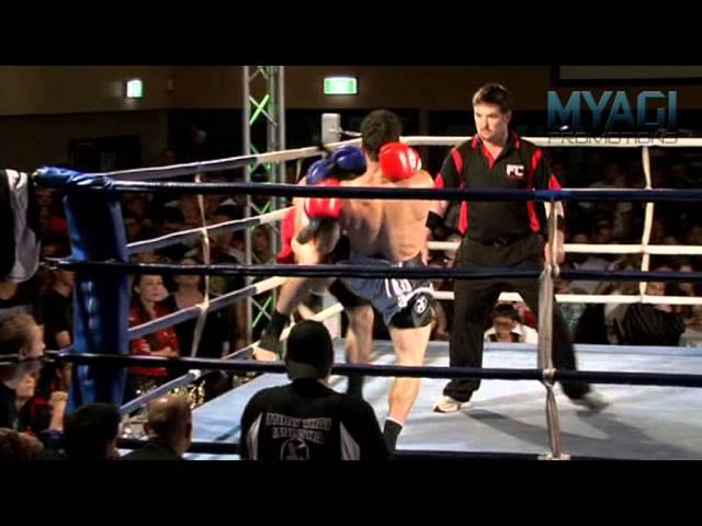 Ricky Ruthven v Tony Tseng - Carnage at the Colosseum 1