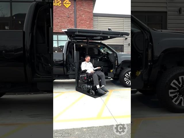 Breaking Barriers: The Pickup That Puts Mobility First! ‍‍️