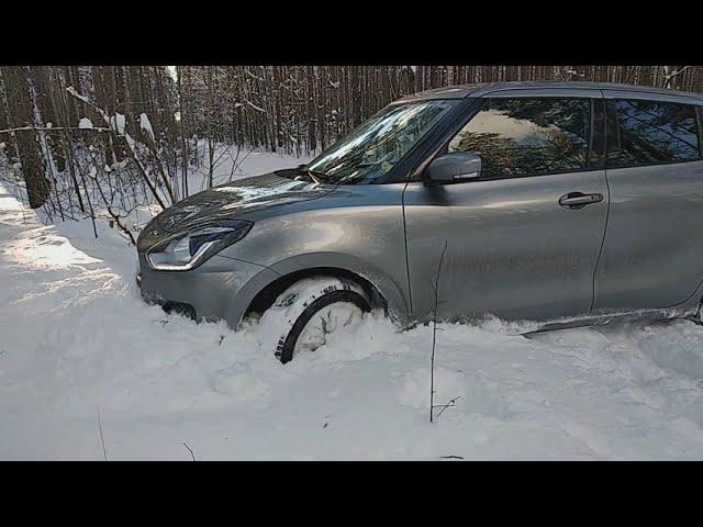 Suzuki Swift 1.2H AllGrip on Snow