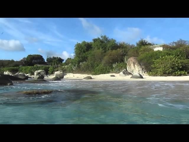 little trunk bay