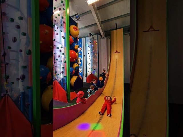 Exploring Out of Bounds leisure centre #kidsvideo #playtime #adventure