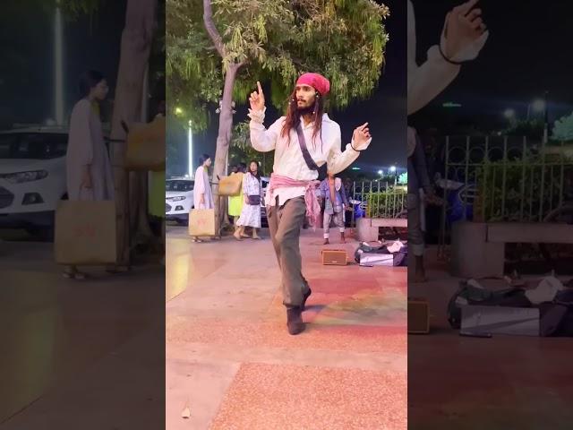 Busking on Tujh sang bair , Delhi cp busking #shorts #busk #busking #streetperformer #tujhsangbair