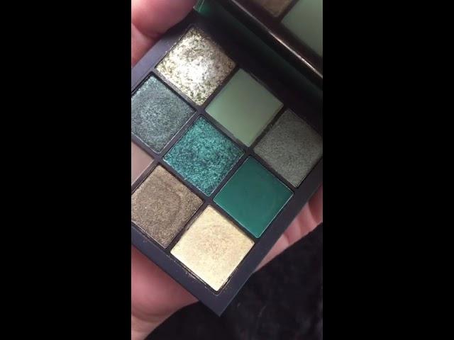 HUDA BEAUTY EMERALD OBSESSION  GREENSwaches  #Emerald palette#Greenpalette