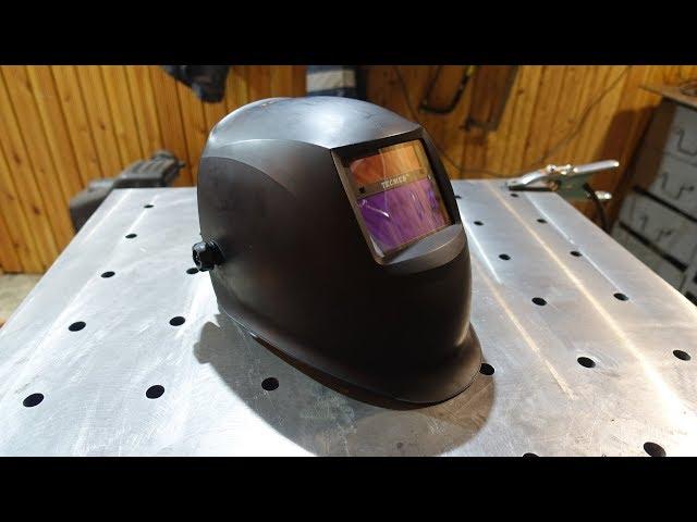 Сварочная маска Tecmen ADF715S. Бюджетные 2.5DIN в светлом состоянии.