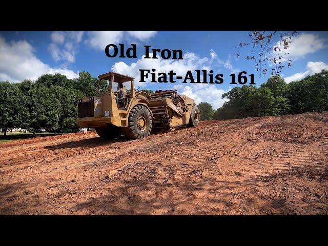 Fiat-Allis 161 Scraper Moving Dirt Quick (Packing with Dozer and Sheepsfoot Roller)