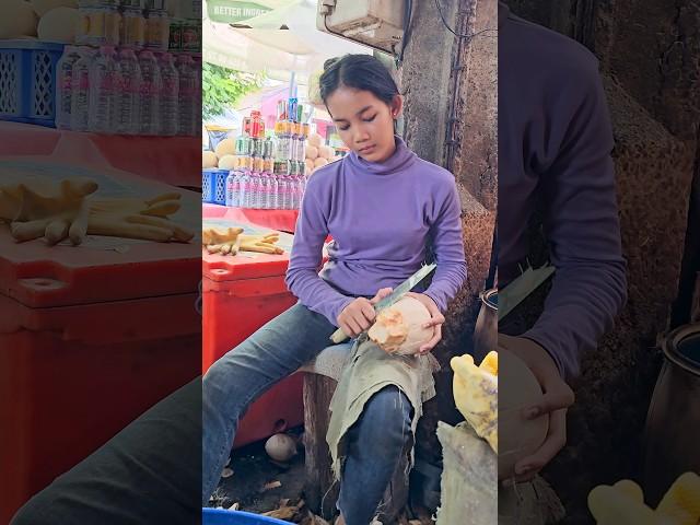 Amazing! Cambodian Girls Coconut Fruit Cutting Skills