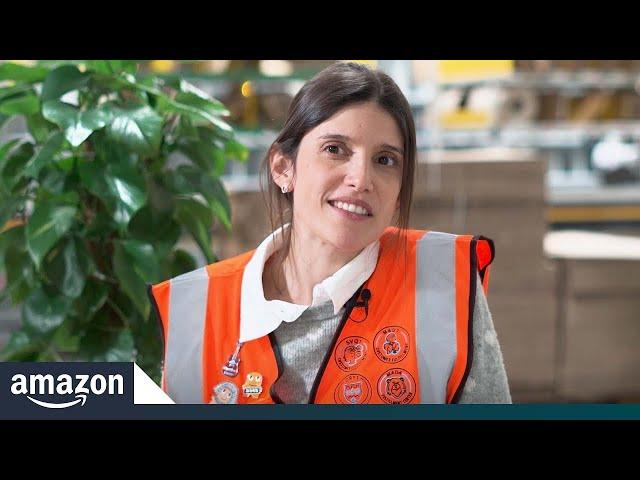 Amazon SVP John Felton Chats with Site Leader of Spain's Largest Fulfillment Center | Amazon News