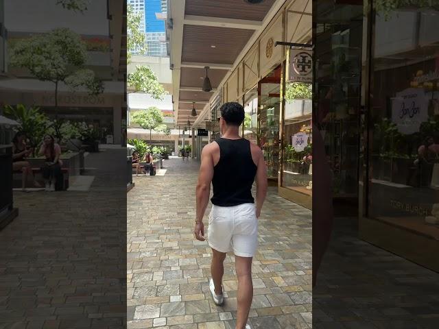 Day in the Dream Life (Honolulu, Hawaii)