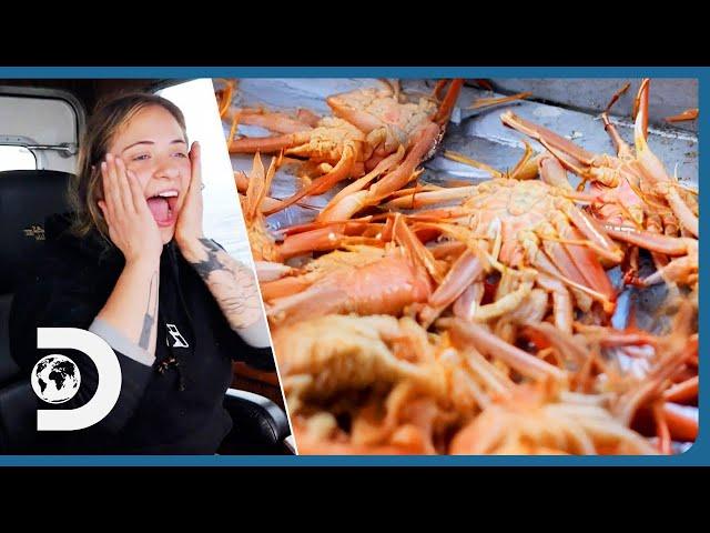 Sophia "Bob" Nielson Delivers A SPECTACULAR $400,000 Crab Haul! | Deadliest Catch