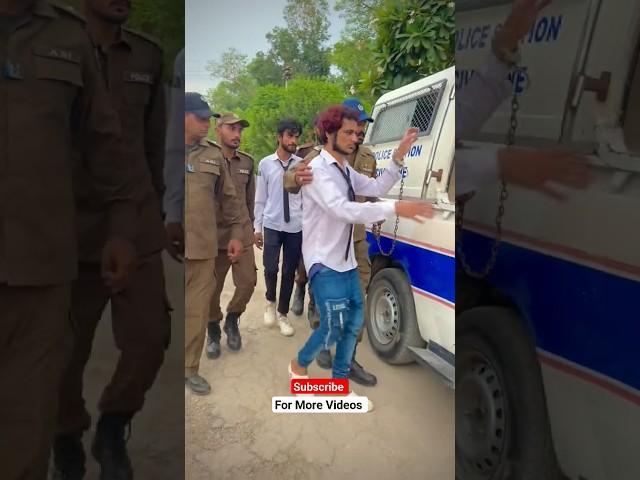 Collaboration with Dg Khan Police #billudgk_funy_tiktok_video #billu_dgk_team #viralvideo #police