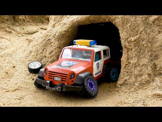 Police Car Wheels Fall Off In Fun Cave | Story Of Police Cars Rescue Toy Cars | BIBO TOYS