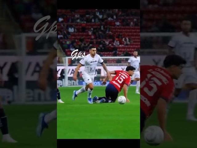 Mejores jugadas de Toto Salvio en Pumas #futbolskills #regates #ligamx #futbol #pumasmx