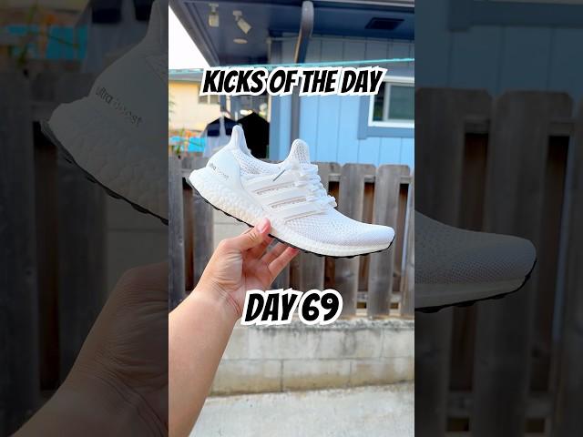Day 69 of wearing different sneakers everyday! ️️️ #shorts #sneakerhead #ultraboost