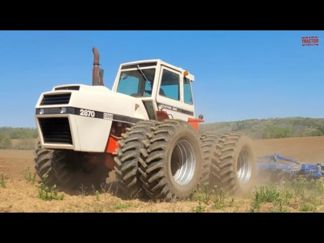 CASE 2870 TRACTION KING Tractor Disking