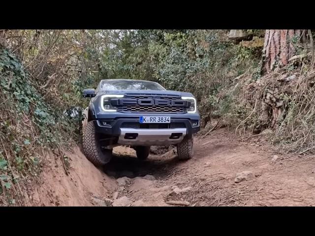 2022  Ford Ranger Raptor 3.0 V6 EcoBoost | off-road + jumping