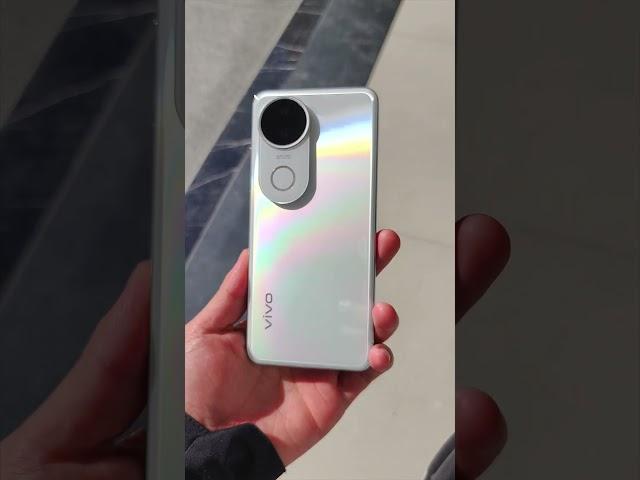 Which color of vivo s20 is your favorite?