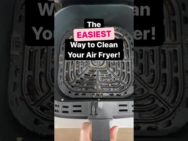 The BEST & Easiest Way to Clean a Greasy Air Fryer!🫧 SUBSCRIBE for more hacks & healthy recipes