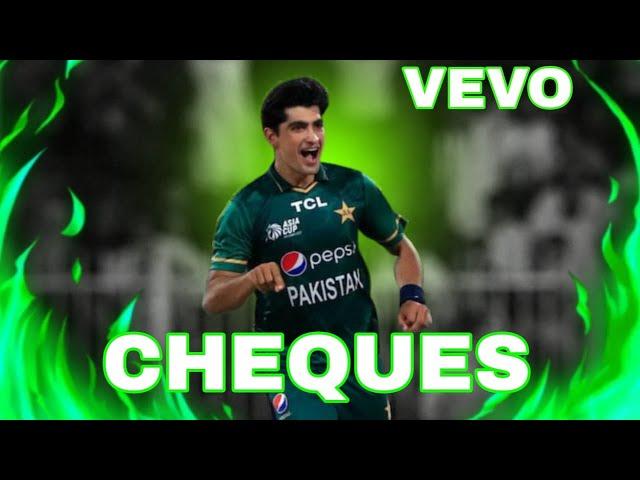 NASEEM SHAH X CHEQES [ NASEEM BOWLING GOOD] PAKISTANI PACER