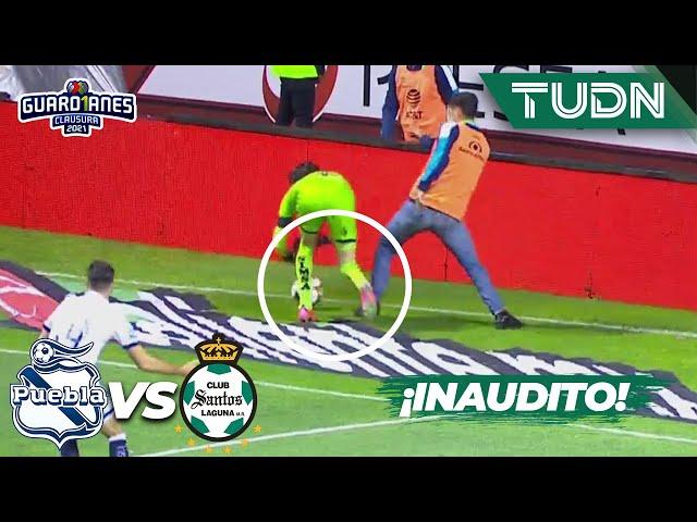 ¡Acevedo se 'pelea' con el recogebalones! | Puebla 1-0 Santos | Torneo Guard1anes 2021 Liga Mx |TUDN