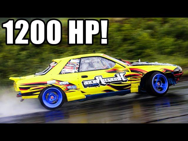 Rain Drifting my Nissan Skyline R32! *terrifying*