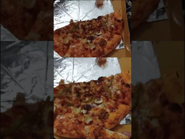 Great moment with my friends nd pizza 🫰sort-8