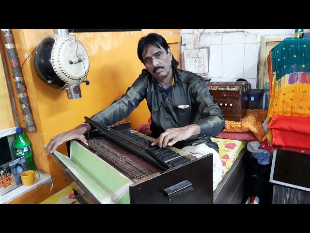 ANTIQUE HARMONIUM || TABLA MASTER BABA USTAD PLAYING A HARMONIUM || PALUBHAI GADHAVI OFFICE LIVE