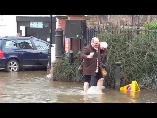 High tide in Richmond