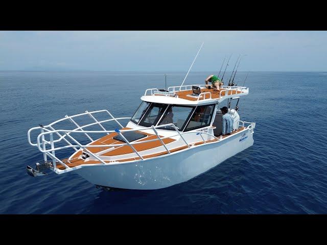 Fishing the Great Barrier Reef in the 770W| Seaking Boats North QLD