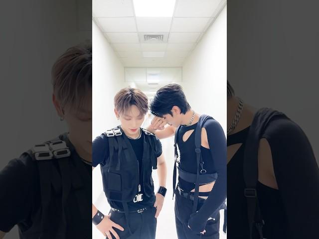 냥폭즈 미모도 락이다 극락 #VANNER #배너 #GON #곤 #영광 #YEONGGWANG #락챌린지 #LALALALA_Challenge