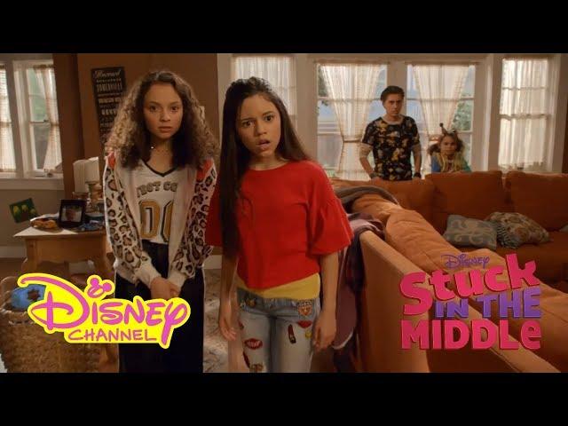 Stuck in the Middle | Stuck in a Besties Battle | Clip