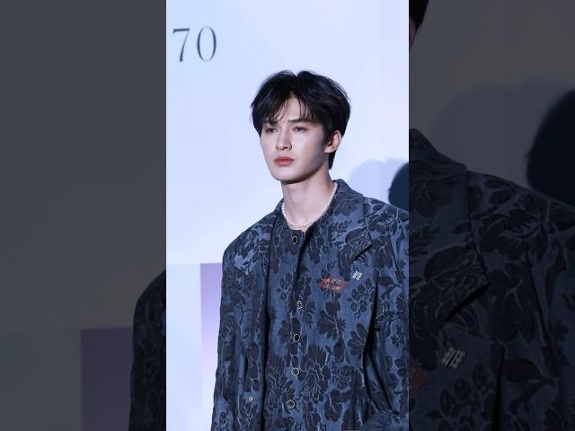 朱正廷 240718 TASAKI 高清直拍 #朱正廷 #zhuzhengting #theozhu