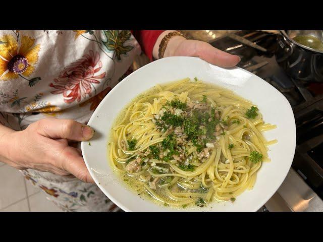 Linguini with White Clam sauce