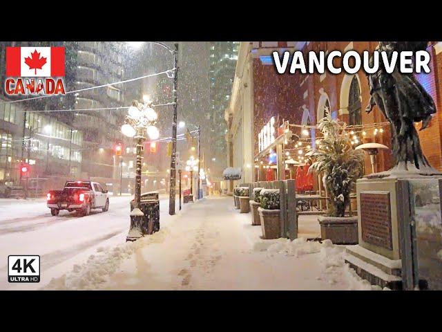  【4K】️️️ EXTREME SNOWSTORM in Downtown Vancouver BC, Canada 2024.